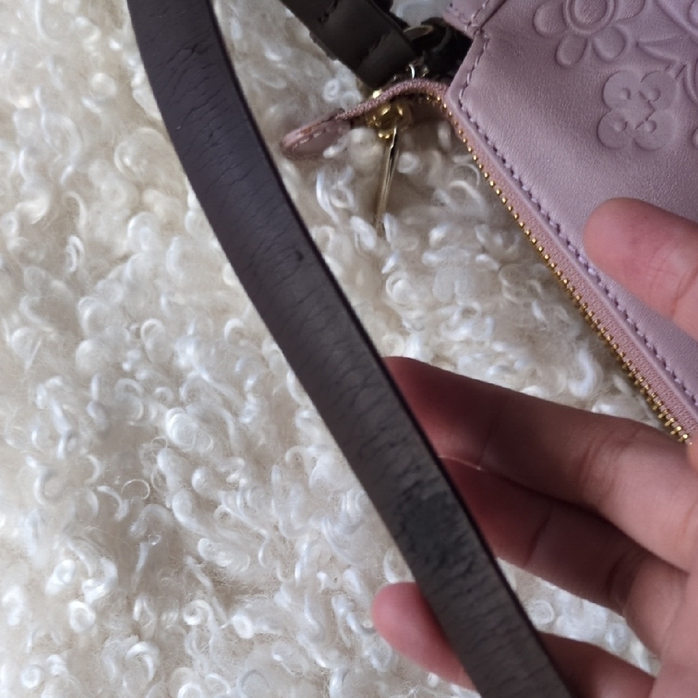 Marie Claire Shoulder Bag - Picture 8 of 12